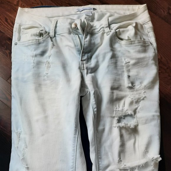 Boyfriend Jeans Distressed - Picture 1 of 6